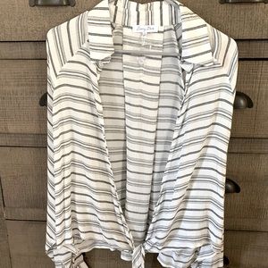 Tie front long sleeve shirt